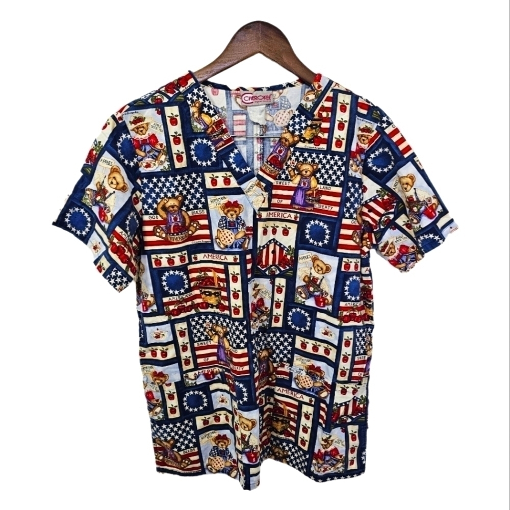 Vintage scrubs Laurie Korsgaden teddy bear apple pie patriotic short sleeve top